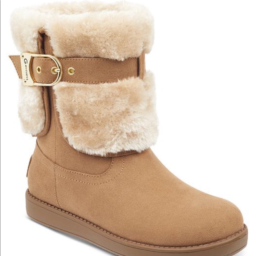 Guess boots